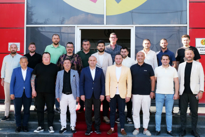 AK Parti'den Eskişehirspor'a Ziyaret