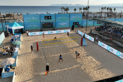 Ayvalık’ta Plaj Voleybolu Heyecanı Yaşandı