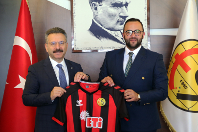 Vali Aksoy'dan Eskişehirspor'a Ziyaret