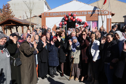 Başkan Ünlüce Esentepe'de Vatandaşlarla Buluştu