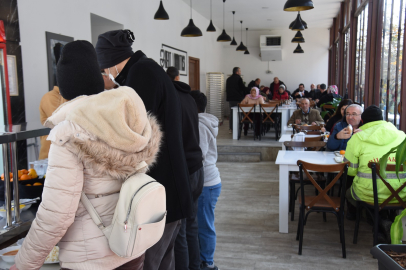 Kent Lokantasına Vatandaşlardan Yoğun İlgi